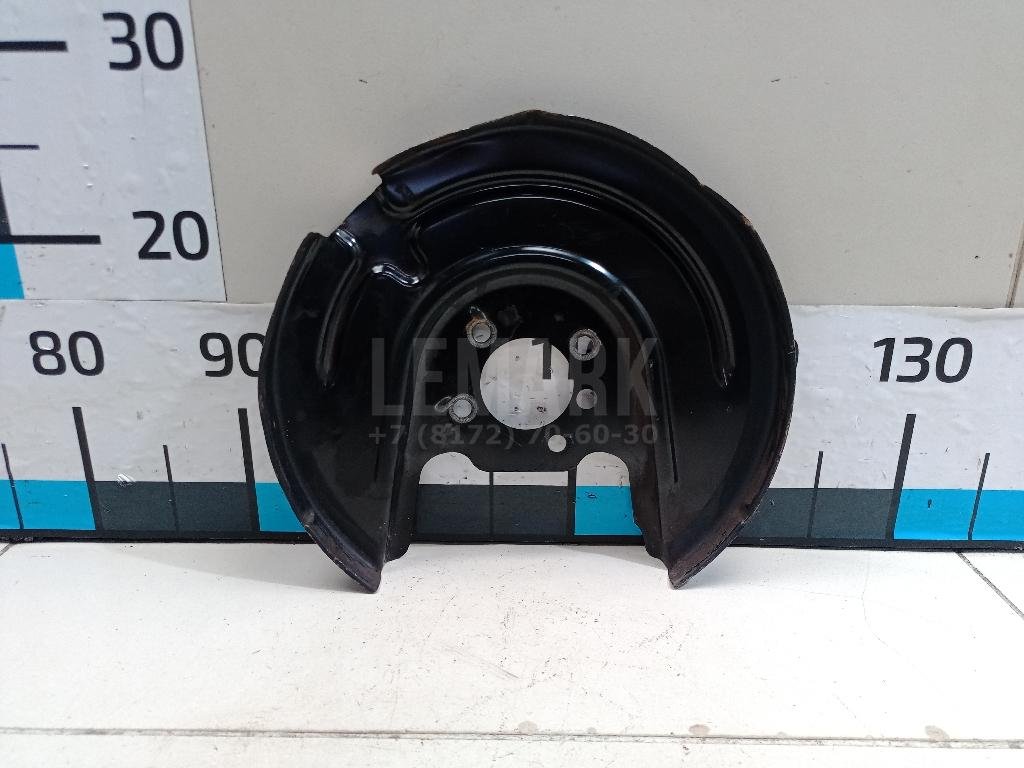 Щит опорный задний правый