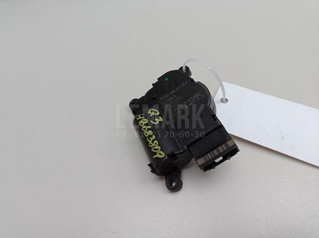 Моторчик заслонки отопителя