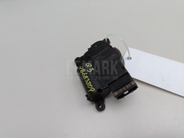 Моторчик заслонки отопителя