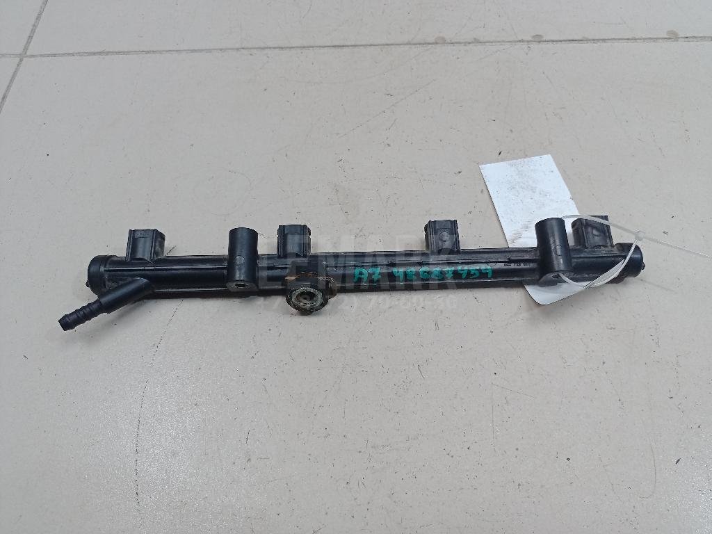 Рейка топливная (рампа)