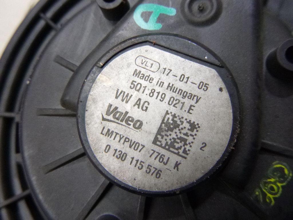 Моторчик отопителя