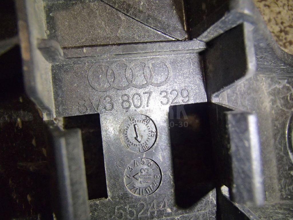 Брызговик задний правый