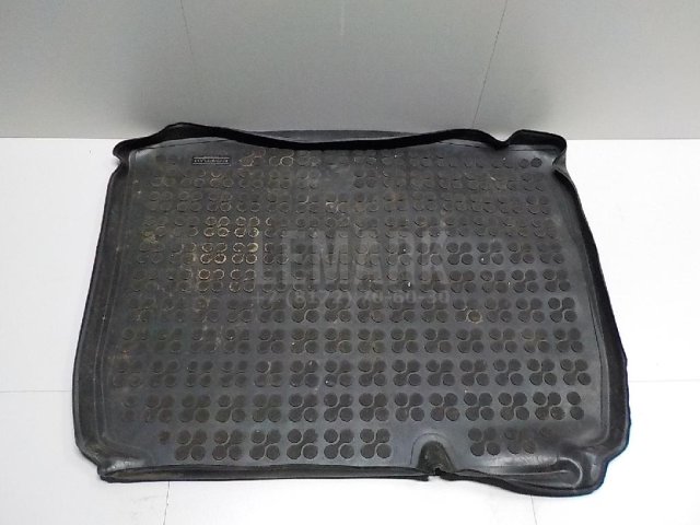 Коврик багажника
