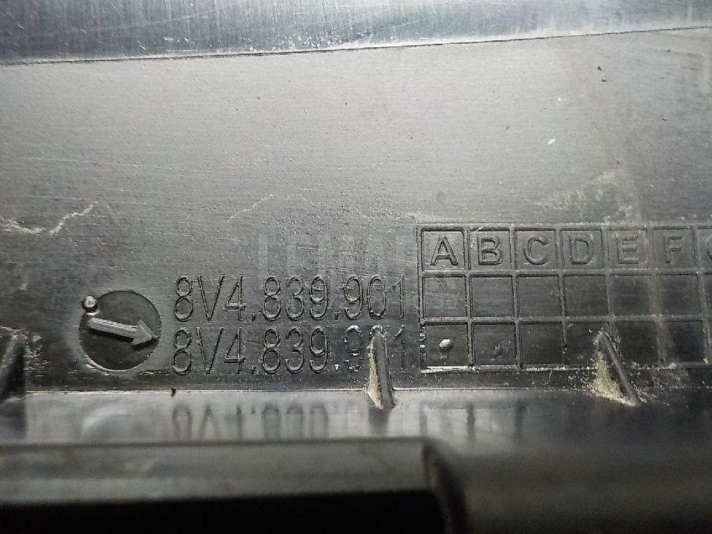 Накладка двери задней левой