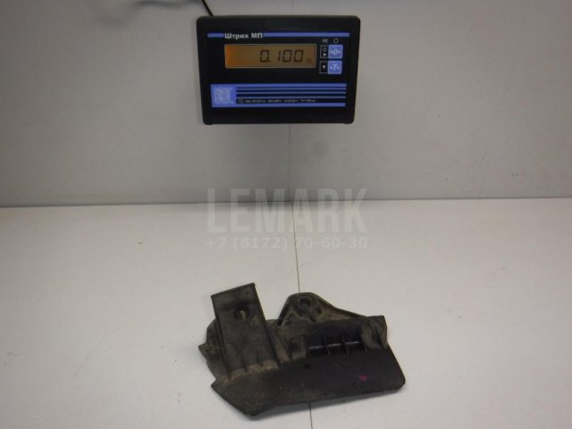 Брызговик задний правый