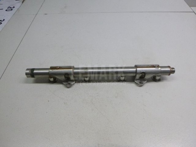 Рейка топливная (рампа)