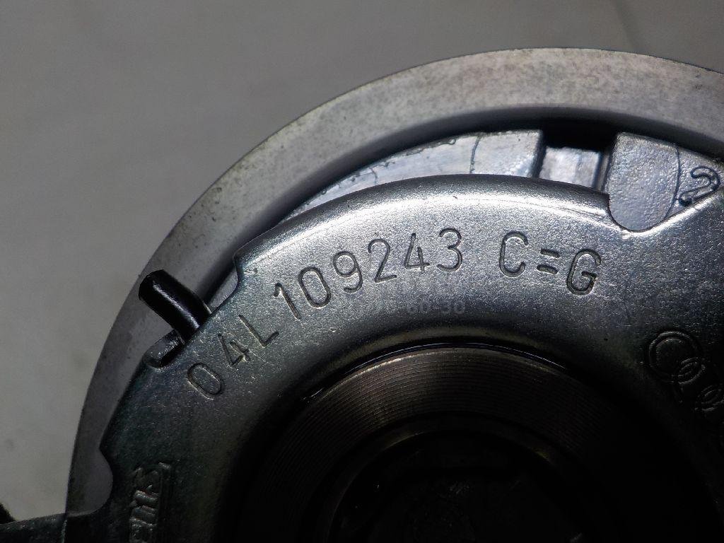 Ролик-натяжитель ремня ГРМ