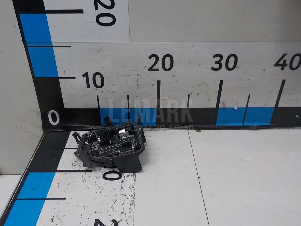 Плата заднего фонаря правого