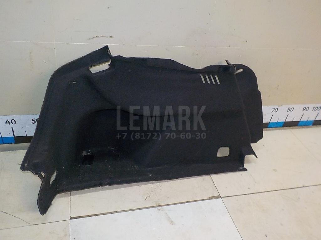 Обшивка багажника