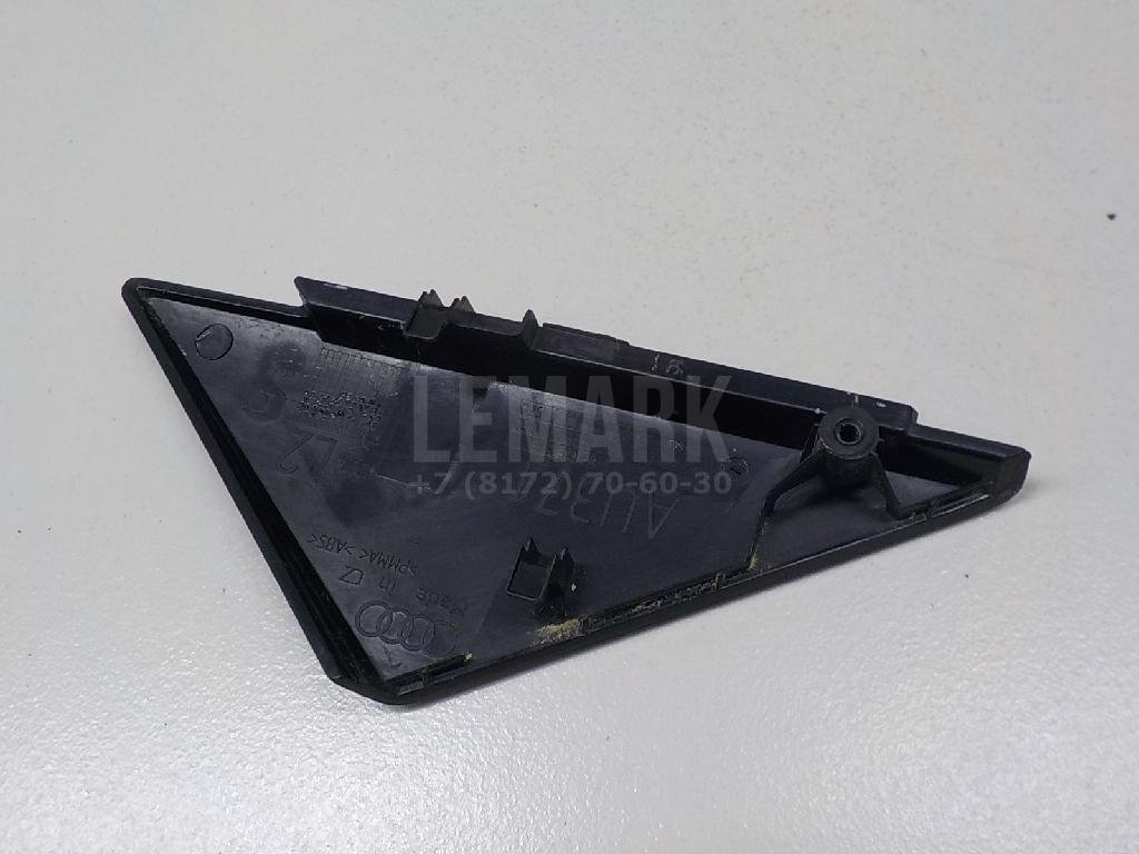 Накладка двери передней левой