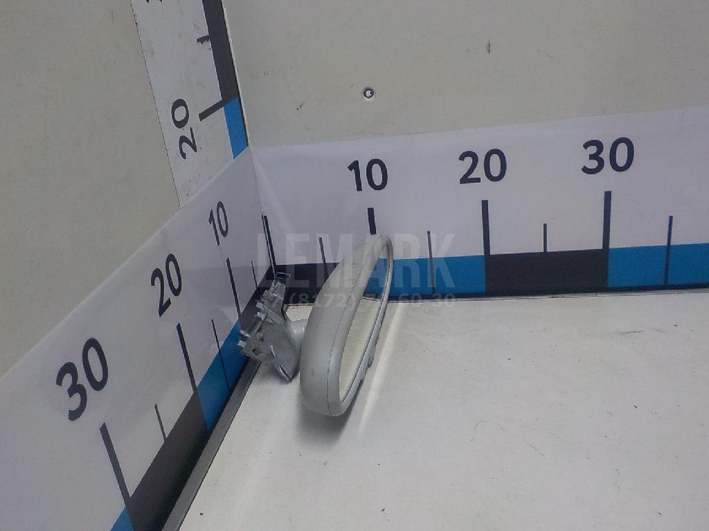 Зеркало заднего вида