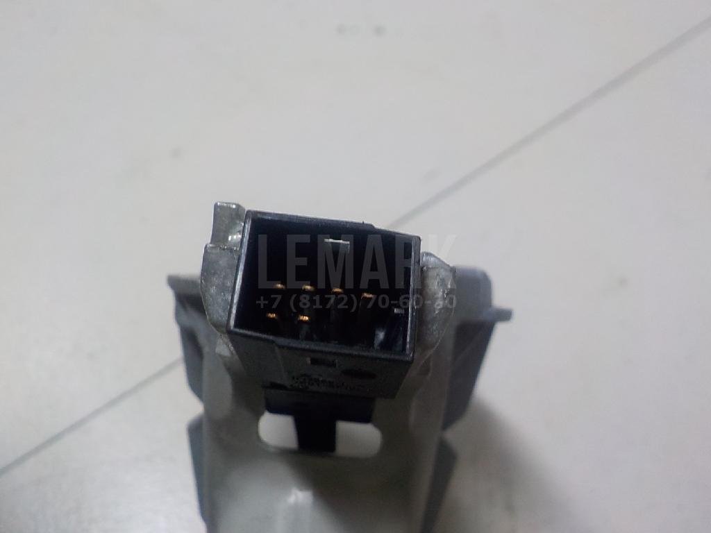 Зеркало заднего вида