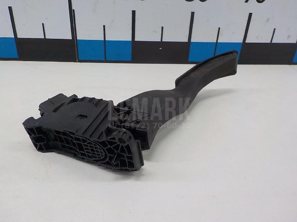 Педаль газа