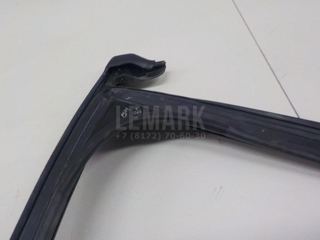 Уплотнитель стекла двери