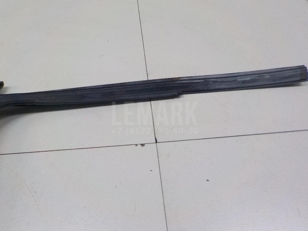 Уплотнитель стекла двери