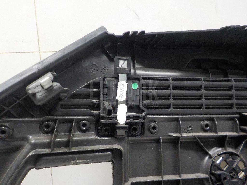 Обшивка багажника