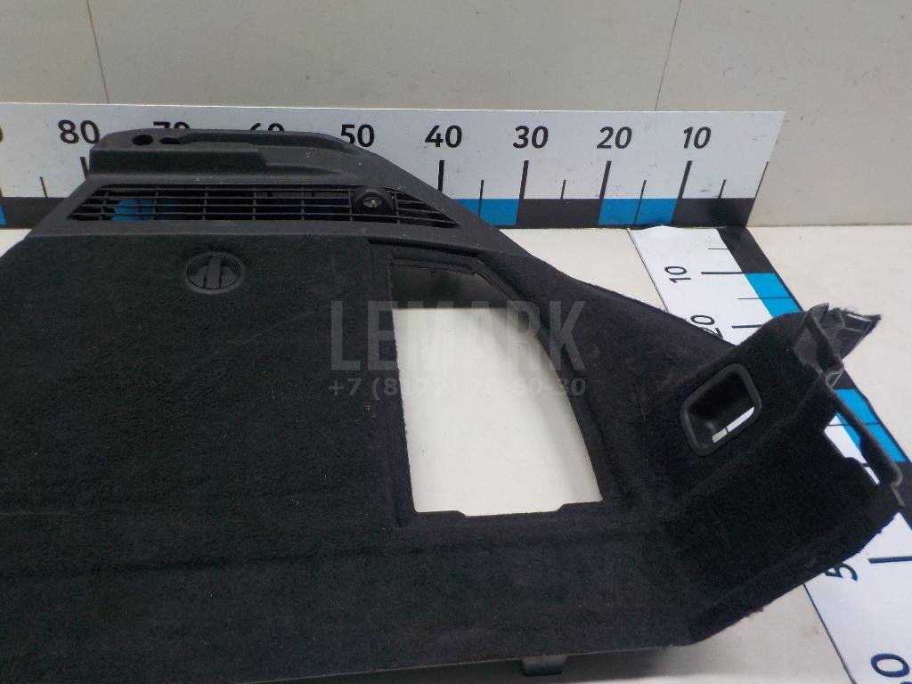 Обшивка багажника