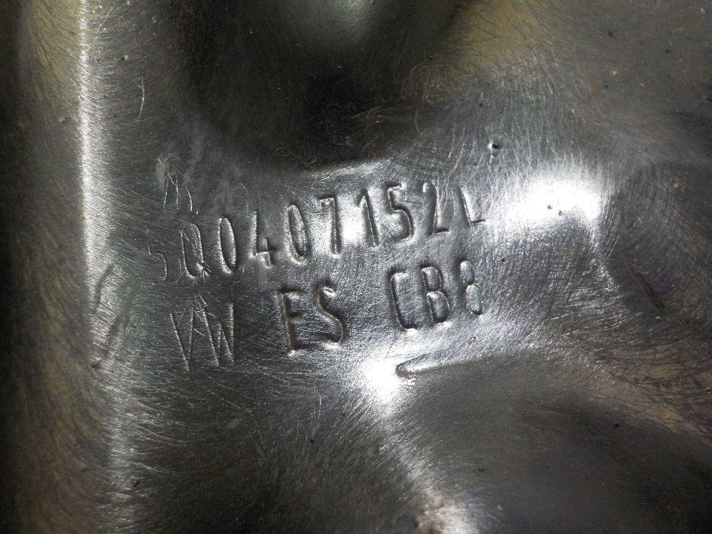 Рычаг передний правый