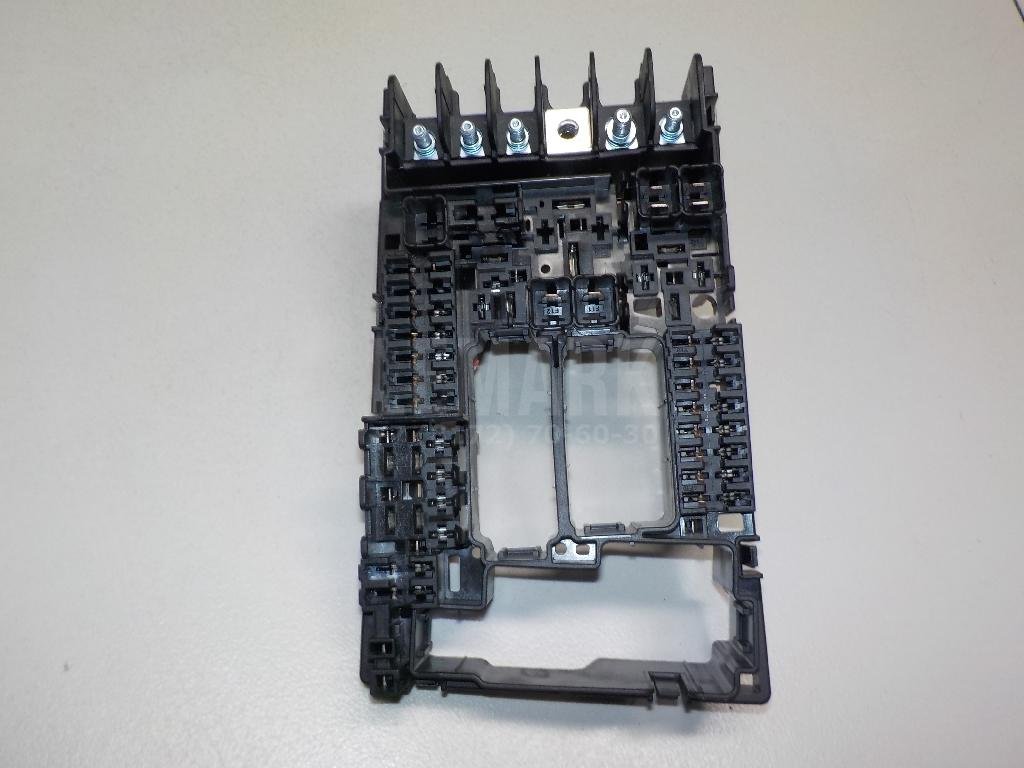 Блок предохранителей