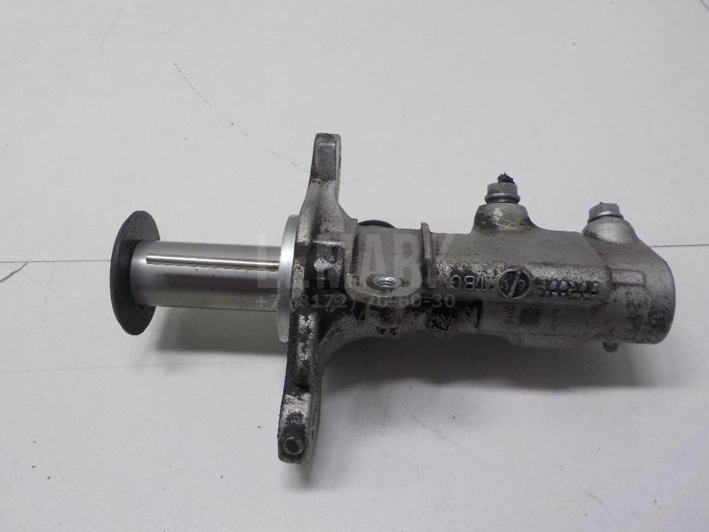 Цилиндр тормозной главный