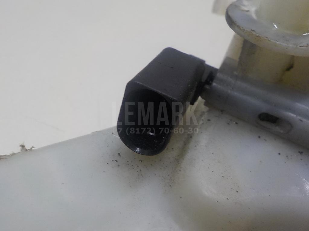 Бачок главного тормозного цилиндра