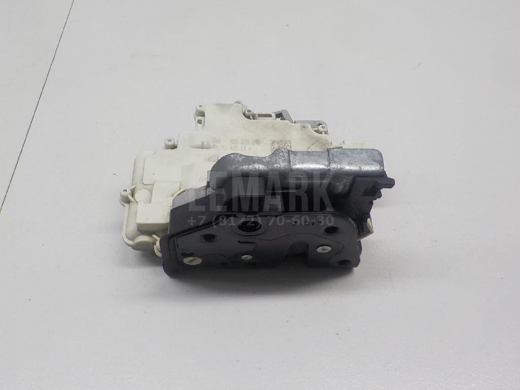 Замок двери задней правой