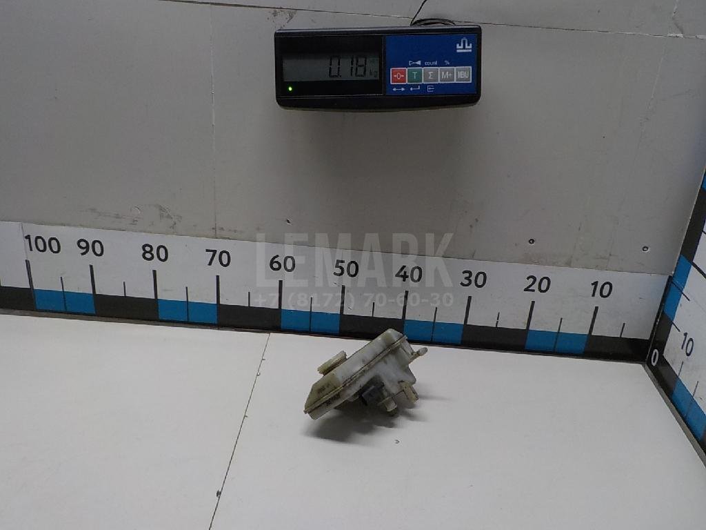 Бачок главного тормозного цилиндра