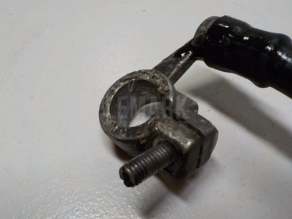 Клемма аккумулятора минус