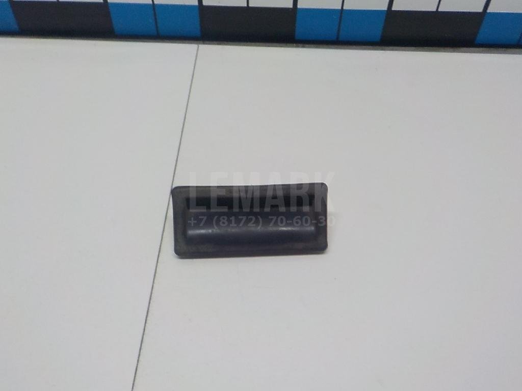 Кнопка открывания багажника