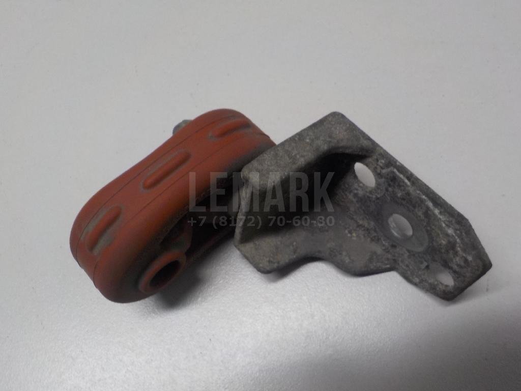 Кронштейн глушителя