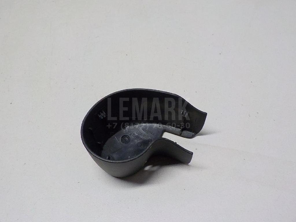 Крышка поводка стеклоочистителя