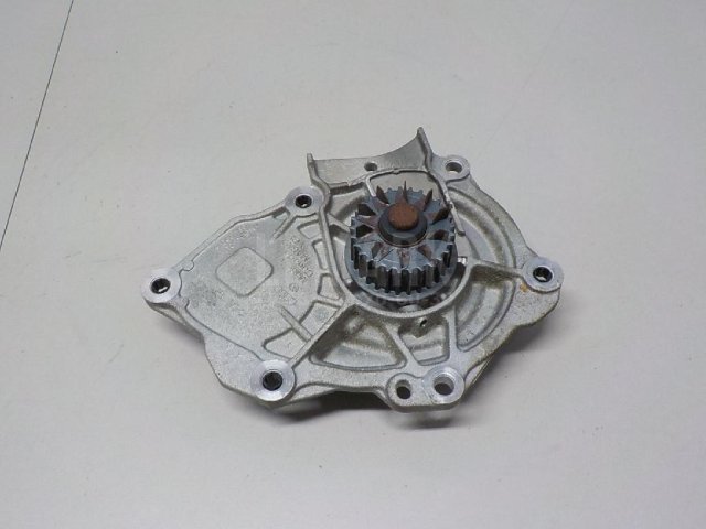 Насос водяной (помпа)