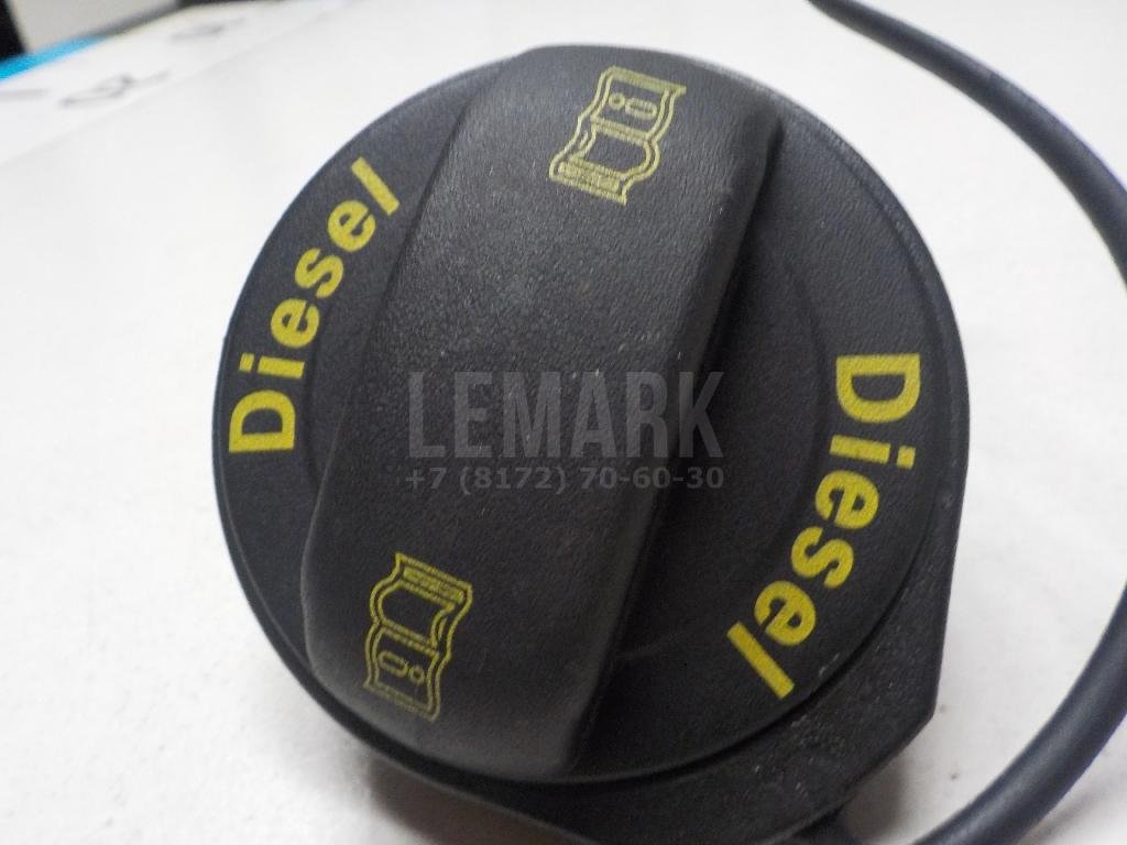 Крышка топливного бака