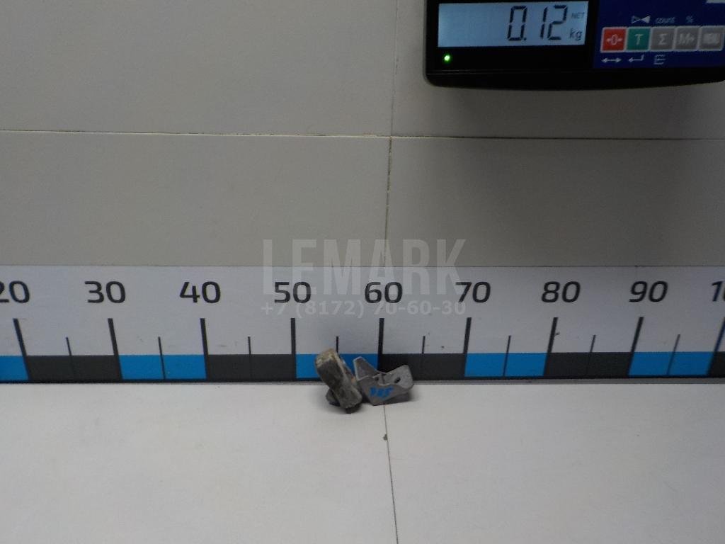 Кронштейн глушителя