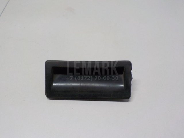 Кнопка открывания багажника