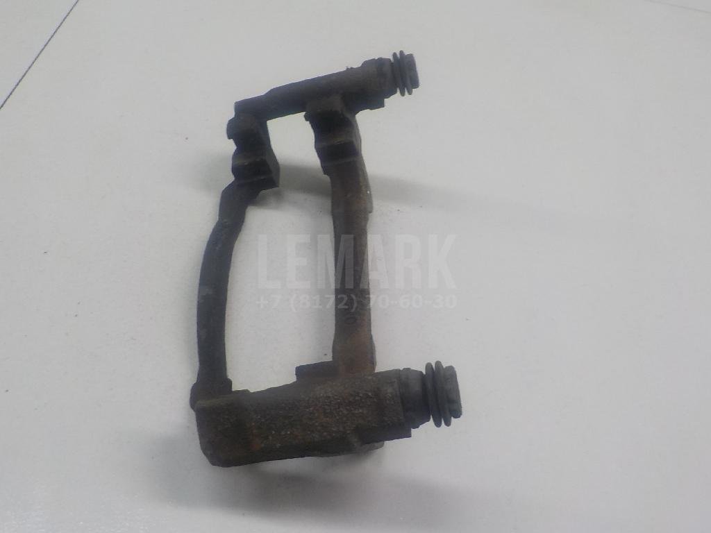 Скоба суппорта переднего правого