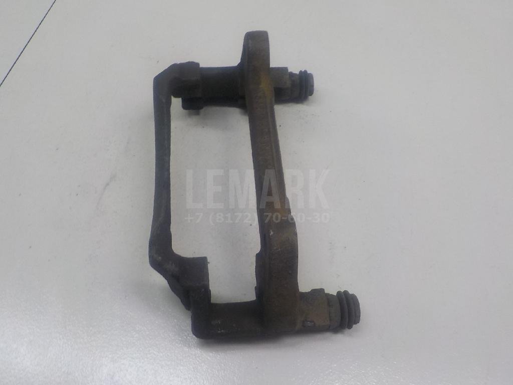 Скоба суппорта переднего правого