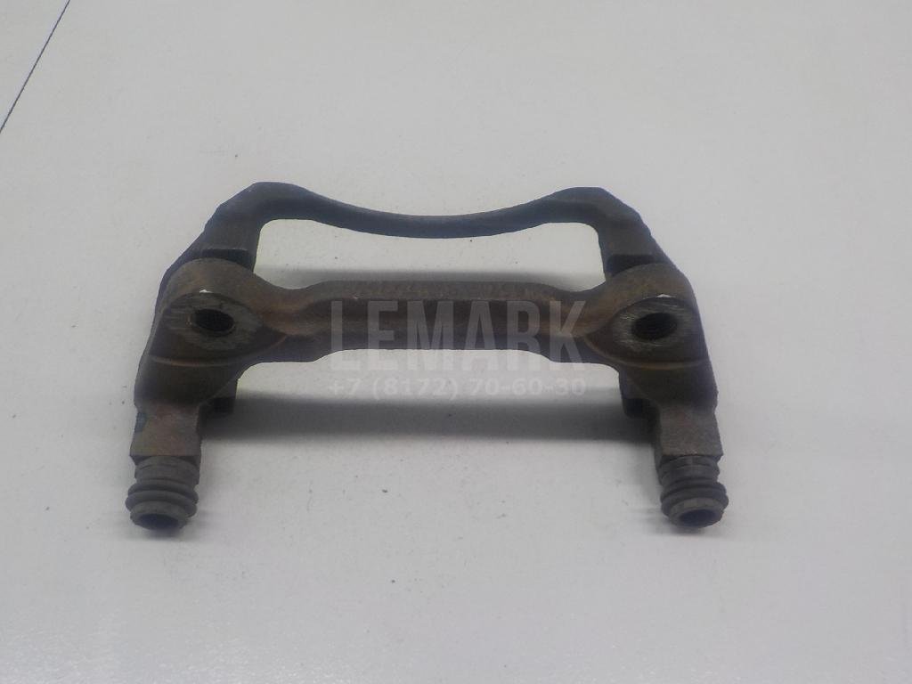 Скоба суппорта переднего правого