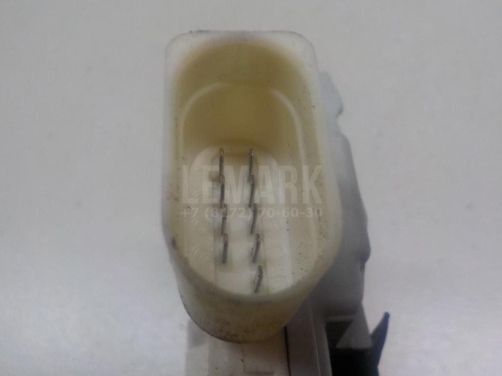 Замок двери задней правой