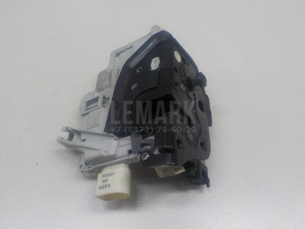 Замок двери задней правой