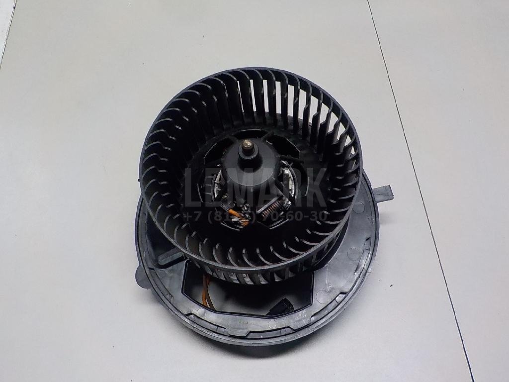 Моторчик отопителя для  Audi A3 [8PA] Sportback 2004-2013