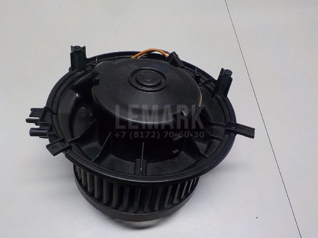 Моторчик отопителя