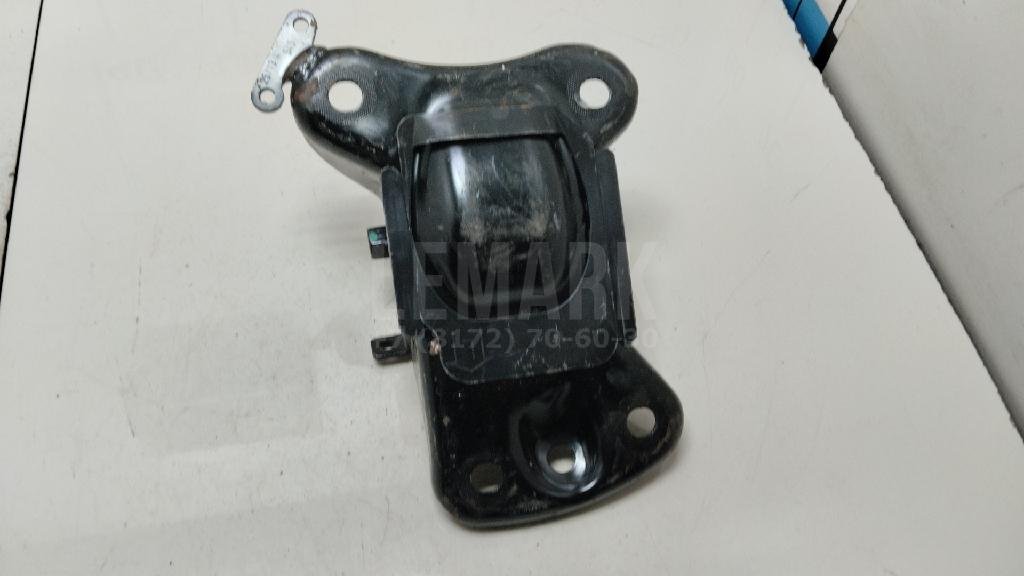 Кронштейн задней балки