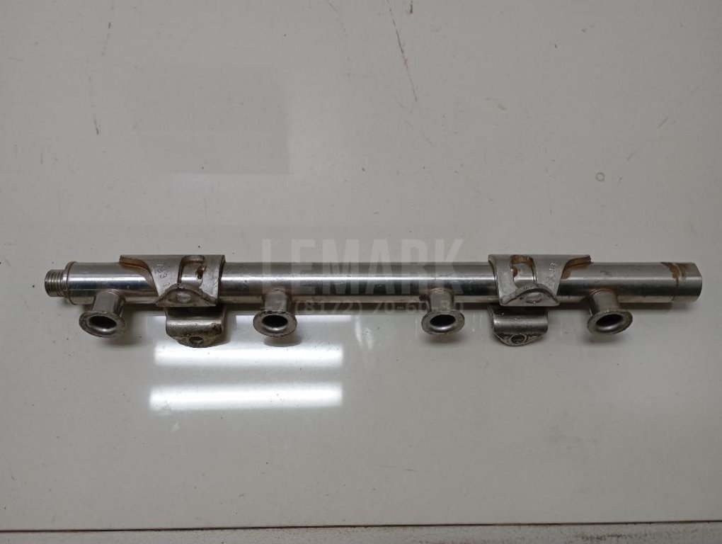 Рейка топливная (рампа)