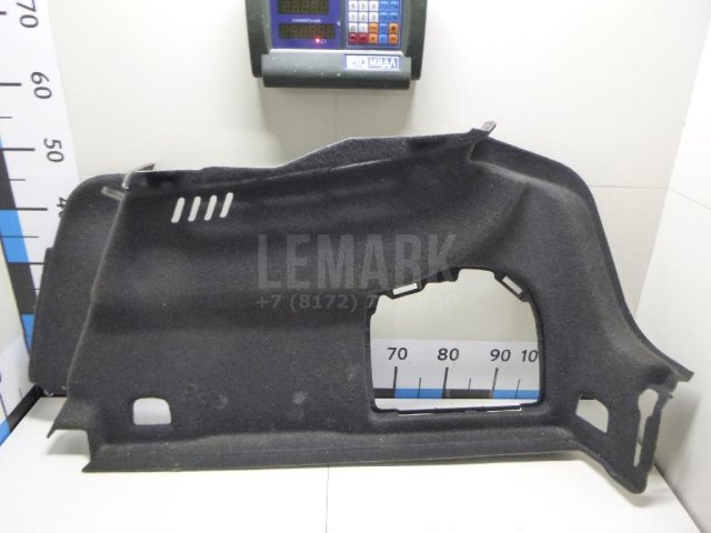 Обшивка багажника