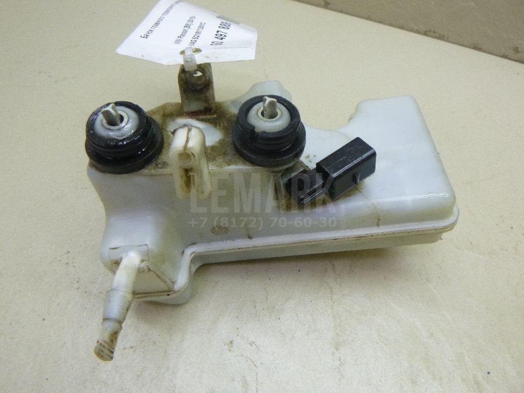 Бачок главного тормозного цилиндра