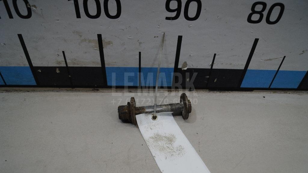 Болт развала задних колес