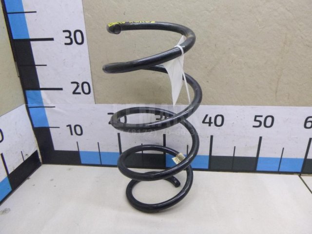 Пружина передняя