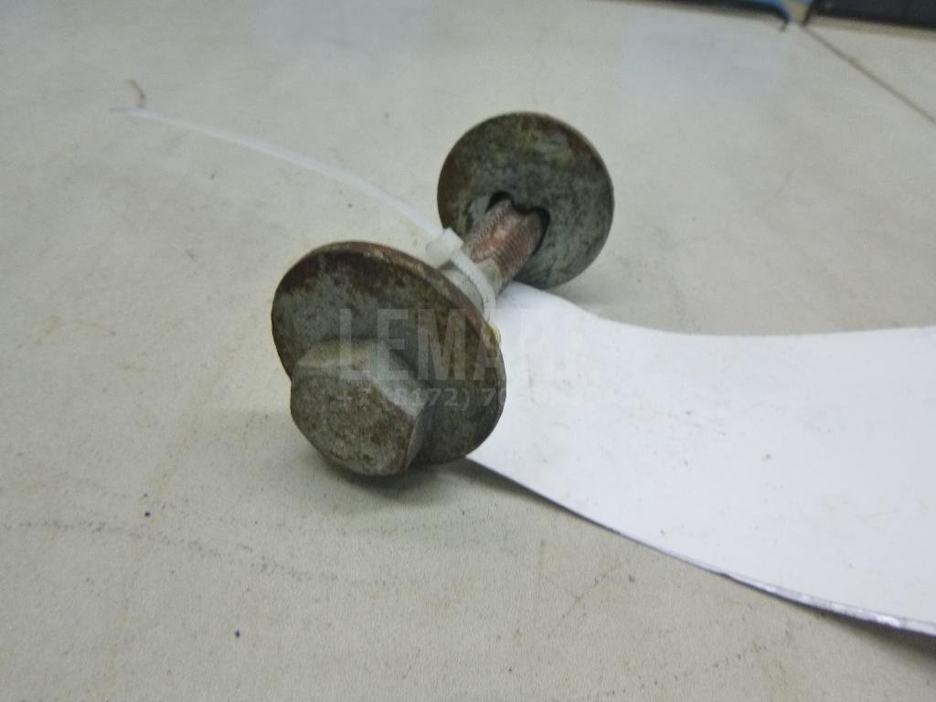 Болт развала задних колес