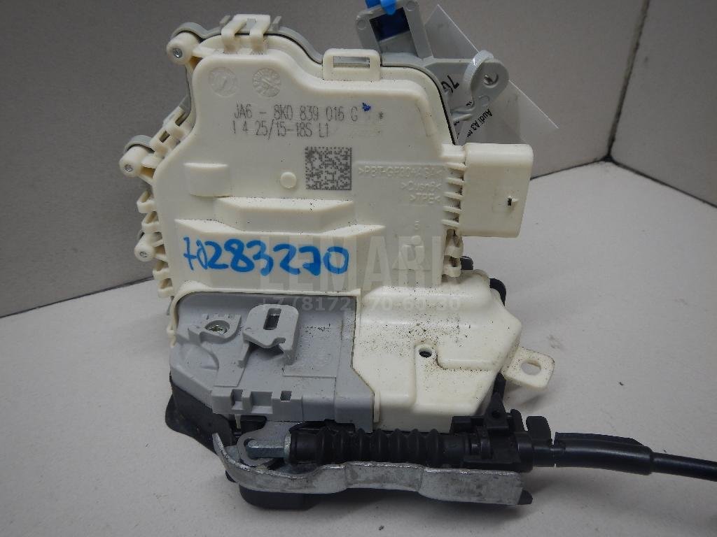 Замок двери задней правой